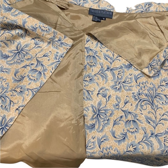 Barrie Pace Tailleur Platinum Silk Wool  Wrap Around Button Chinoiserie Skirt - Picture 5 of 8